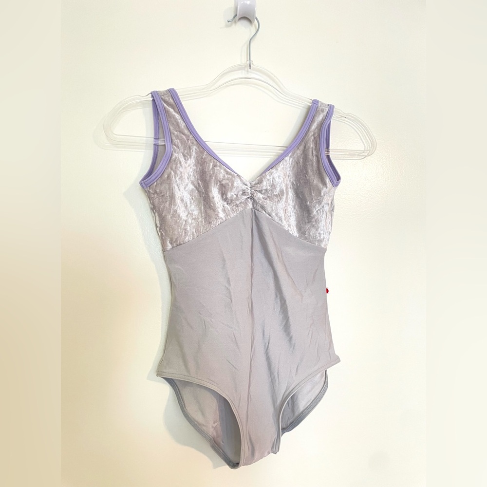 Yumiko “Anna” Duo Leotard w/Pinch Silver Velvet w/Purple Trim Adult Large